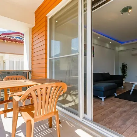 Modern Flat Near Public Transportation In Kemer Apartment *